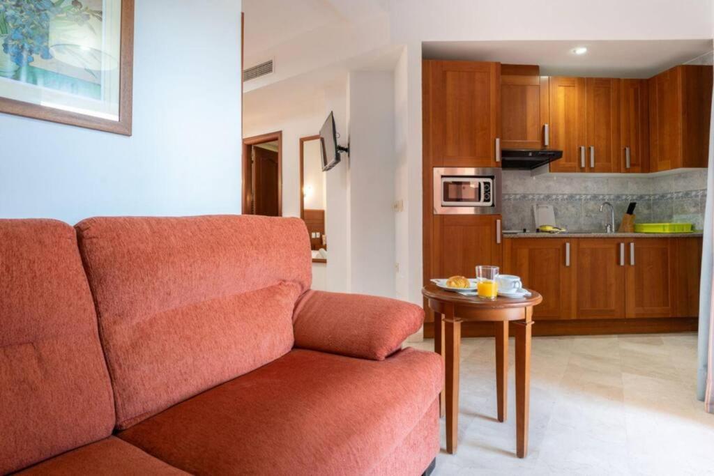 Ct 240 - Beachfront Apartment -Don Juan Manilva Exterior foto