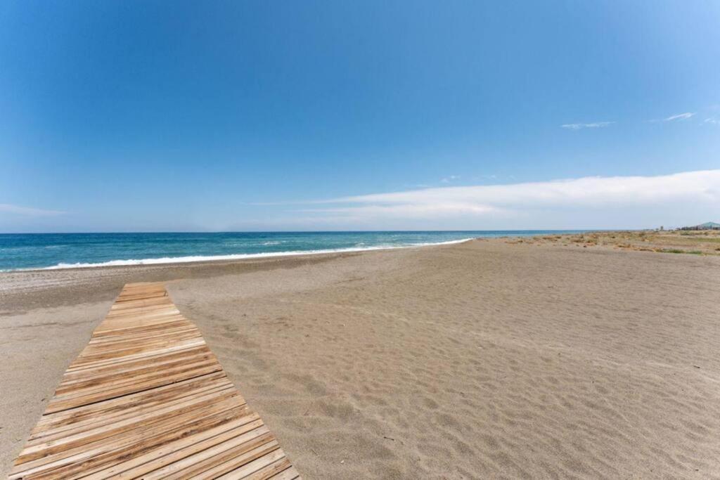 Ct 240 - Beachfront Apartment -Don Juan Manilva Exterior foto