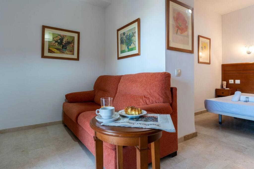 Ct 240 - Beachfront Apartment -Don Juan Manilva Exterior foto